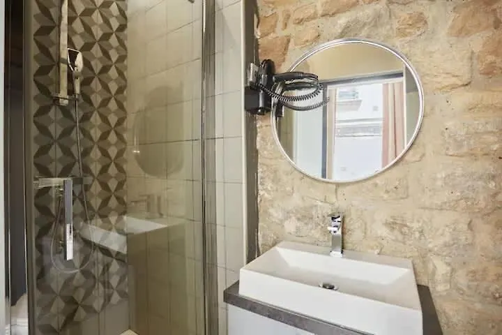 Appartement Studio Elegant Pres De Republique Et Marais - 2P - Flat-Guest Parijs